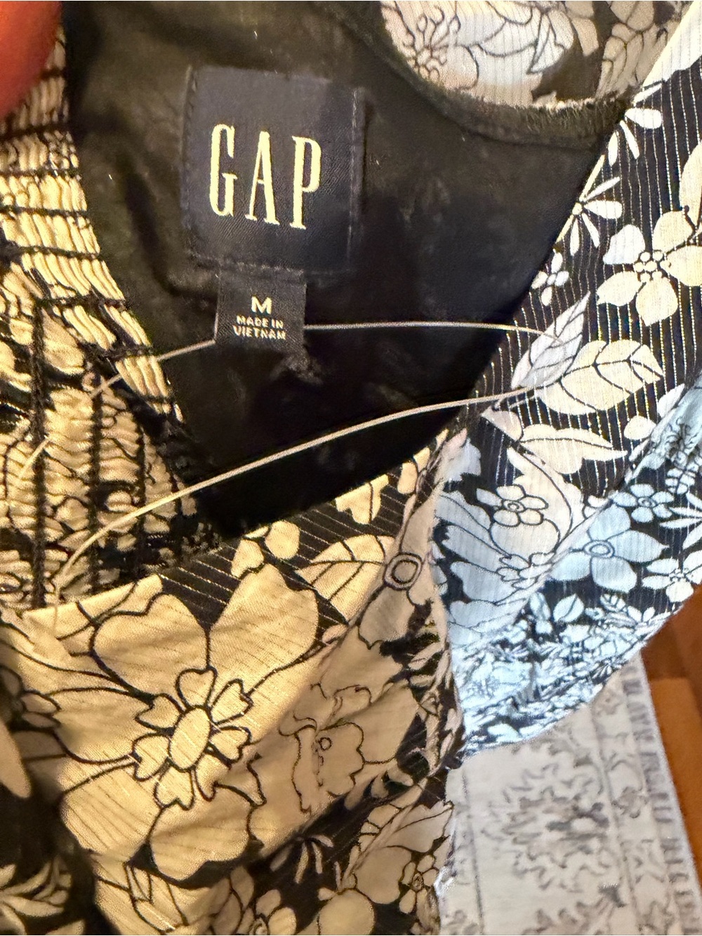 Gap NWOT Puff Short Sleeve Metallic Floral Midi Dress White Black Silver Medium - Picture 7 of 9
